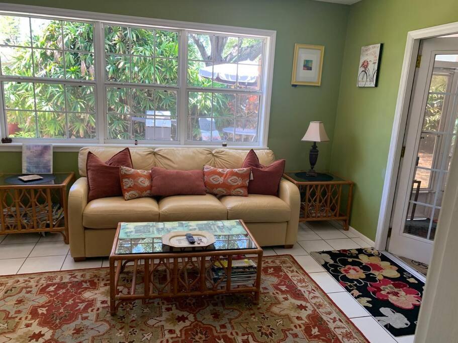 One Bed Suite Near Beaches And Downtown 사라소타 외부 사진
