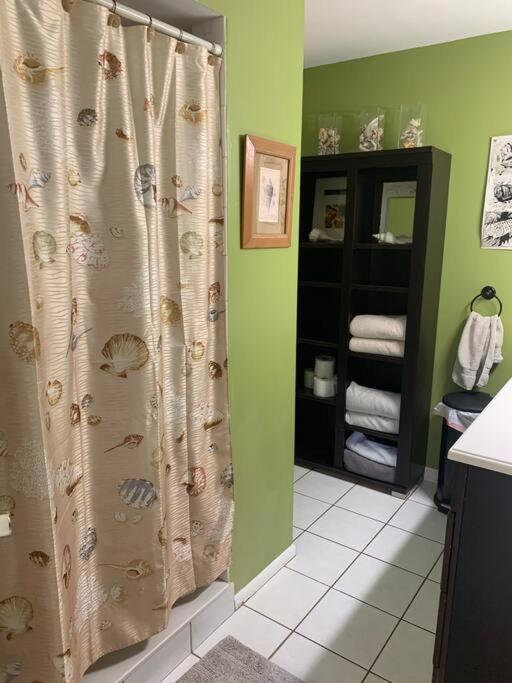One Bed Suite Near Beaches And Downtown 사라소타 외부 사진